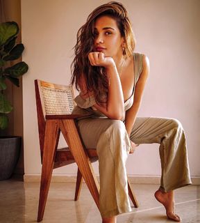 Aisha Sharma feet photo 9