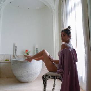 Aisha Sharma feet photo 6