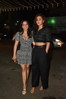 Aisha Sharma feet photo 18