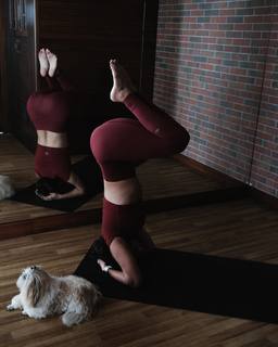 Aisha Sharma feet photo 13