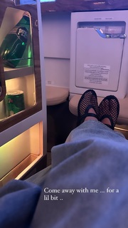 Aisha Sharma feet photo 10