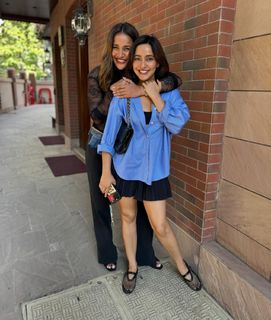 Aisha Sharma feet photo 4