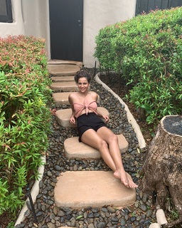 Aisha Sharma feet photo 19