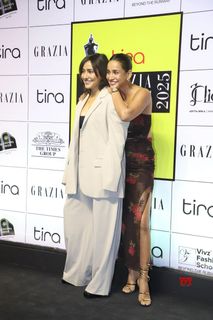 Aisha Sharma feet photo 2