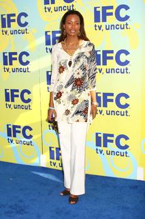 Aisha Tyler feet photo thumbnail