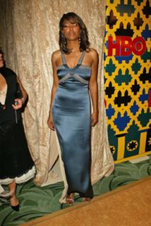 Aisha Tyler feet photo thumbnail