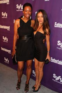 Aisha Tyler feet photo thumbnail