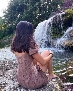 Aishah Sofey feet photo thumbnail