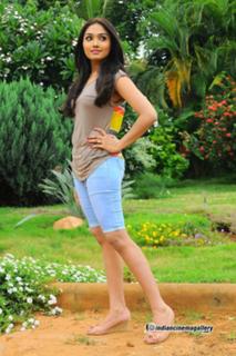 Aishwarya Devan feet photo 2