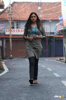 Aishwarya Devan feet photo 11