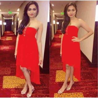 Aishwarya Devan feet photo 14