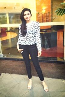 Aishwarya Devan feet photo 13
