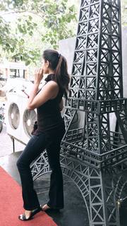 Aishwarya Devan feet photo 11