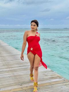 Aishwarya Devan feet photo 14
