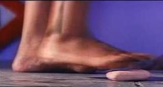 Aishwarya feet photo 1