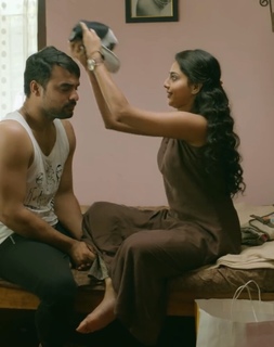 Aishwarya Lekshmi feet photo thumbnail