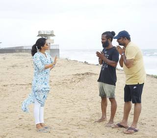 Aishwarya Lekshmi feet photo thumbnail