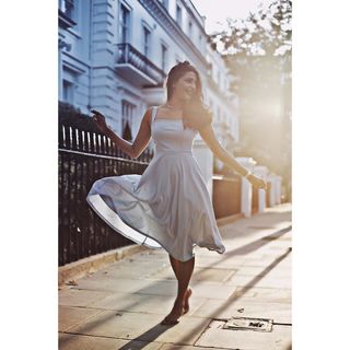 Aishwarya Lekshmi feet photo thumbnail