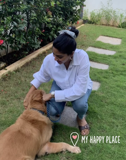 Aishwarya Lekshmi feet photo thumbnail