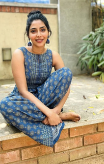 Aishwarya Lekshmi feet photo thumbnail