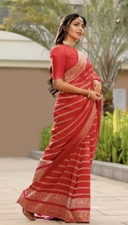 Aishwarya Lekshmi feet photo thumbnail