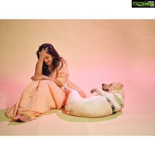 Aishwarya Lekshmi feet photo thumbnail