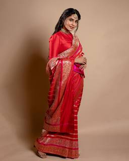 Aishwarya Lekshmi feet photo thumbnail