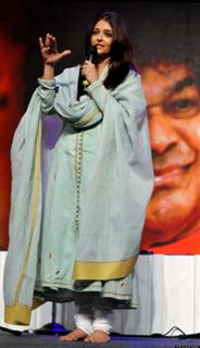 Aishwarya Rai Bachchan feet photo thumbnail