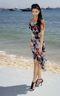 Aishwarya Rai Bachchan feet photo thumbnail