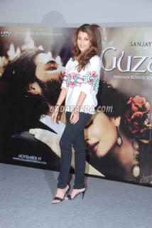 Aishwarya Rai Bachchan feet photo thumbnail