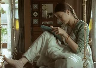 Aishwarya Rai Bachchan feet photo thumbnail