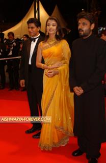 Aishwarya Rai Bachchan feet photo thumbnail