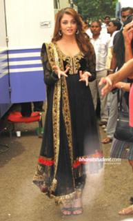 Aishwarya Rai Bachchan feet photo thumbnail