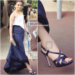 Aishwarya Rai Bachchan feet photo thumbnail