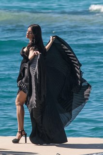 Aishwarya Rai Bachchan feet photo thumbnail