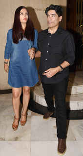 Aishwarya Rai Bachchan feet photo thumbnail