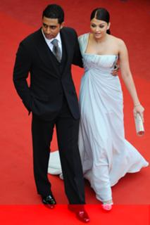 Aishwarya Rai Bachchan feet photo thumbnail