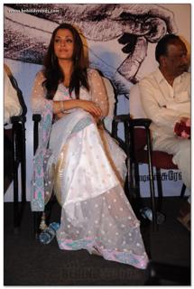 Aishwarya Rai Bachchan feet photo thumbnail