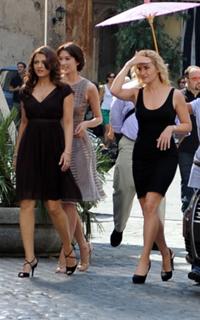Aishwarya Rai Bachchan feet photo thumbnail