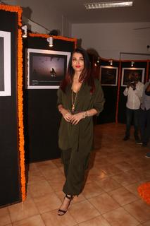 Aishwarya Rai Bachchan feet photo thumbnail