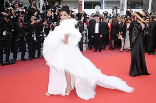 Aishwarya Rai Bachchan feet photo thumbnail