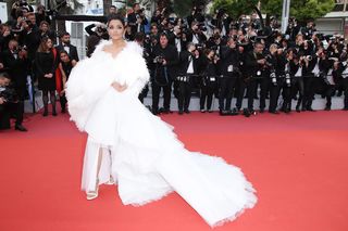 Aishwarya Rai Bachchan feet photo thumbnail