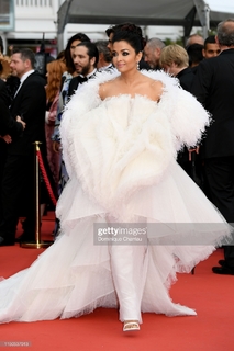 Aishwarya Rai Bachchan feet photo thumbnail