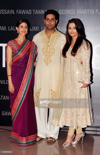 Aishwarya Rai Bachchan feet photo thumbnail