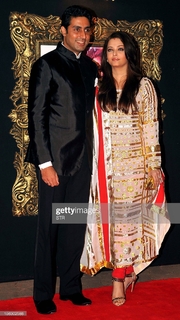 Aishwarya Rai Bachchan feet photo thumbnail
