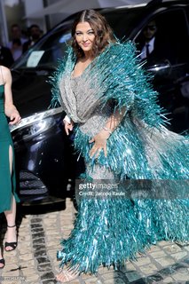 Aishwarya Rai Bachchan feet photo thumbnail