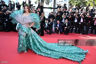 Aishwarya Rai Bachchan feet photo thumbnail