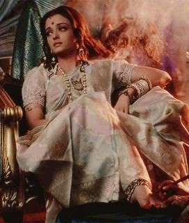 Aishwarya Rai Bachchan feet photo thumbnail
