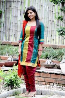 Aishwarya Rajesh feet photo 15
