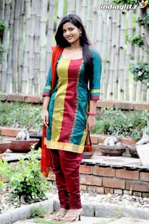 Aishwarya Rajesh feet photo 9